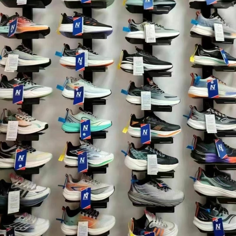 Sportske tenisice za svakodnevnu upotrebu s gornjim dijelom od tkanine, potplat od gume+MD+TPU, EVA uložak, zaobljena špička