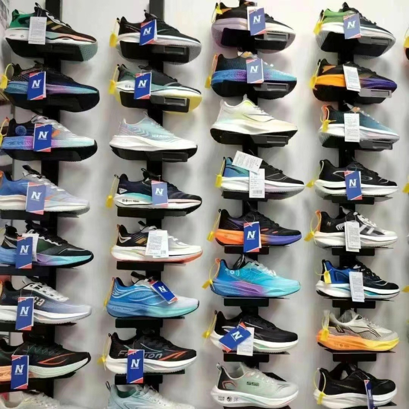 Sportske tenisice za svakodnevnu upotrebu s gornjim dijelom od tkanine, potplat od gume+MD+TPU, EVA uložak, zaobljena špička