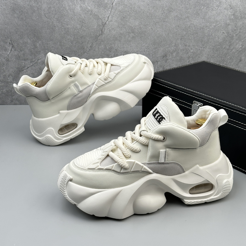 Muške tenisice u stilu dad shoes, udobne sportske tenisice s debelom potplatom, gornji dio od sintetičke kože, EVA potplat, zatvaranje vezicama, niski zglob gležnja