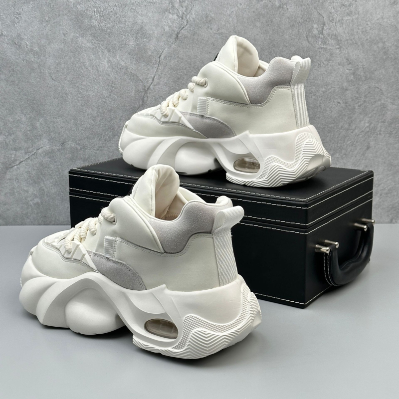 Muške tenisice u stilu dad shoes, udobne sportske tenisice s debelom potplatom, gornji dio od sintetičke kože, EVA potplat, zatvaranje vezicama, niski zglob gležnja