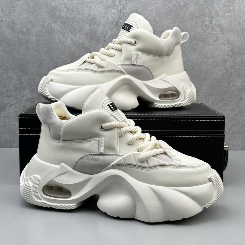 Muške tenisice u stilu dad shoes, udobne sportske tenisice s debelom potplatom, gornji dio od sintetičke kože, EVA potplat, zatvaranje vezicama, niski zglob gležnja