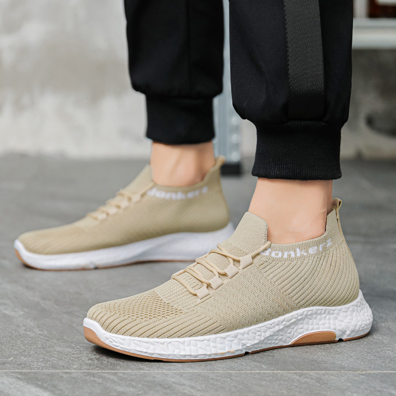 Muške sportske tenisice za svakodnevnu upotrebu - prozračne, s prednjim vezivanjem, niski gornji dio, mrežasta podstava, zaobljeni vrh