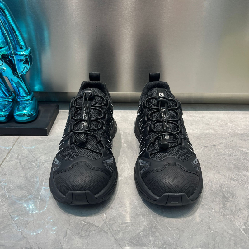 Muške tenisice s prozračnim mrežastim gornjim dijelom i debelom potplatom za povećanje visine, slip-on casual tenisice