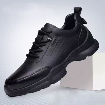 Muške sportske casual tenisice, vezice, prozračni gornji dio od sintetičke kože, injektirano oblikovana potplat, EVA uložak, okrugla špička.