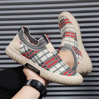 Vyriniai jachtų bateliai, kvėpuojanti tinklinė viršutinė dalis, PVC padas, slip-on, apvali nosis, žemas kulnas 1–3 cm