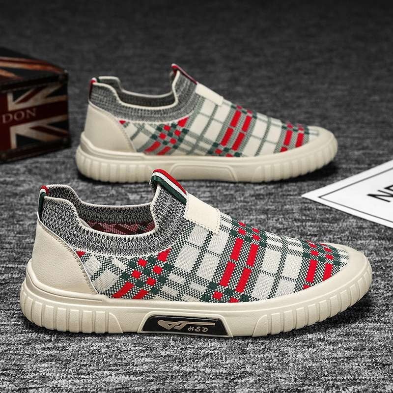 Vyriniai jachtų bateliai, kvėpuojanti tinklinė viršutinė dalis, PVC padas, slip-on, apvali nosis, žemas kulnas 1–3 cm