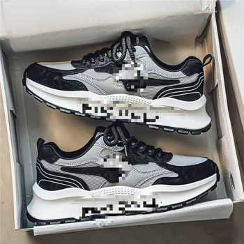 Vyriski kvėpuojantys tinklinio audinio kasdieniai sportbačiai, žemas profilis, raišteliai (tinklinio viršus, kvėpuojantis, žemas profilis, raišteliai)