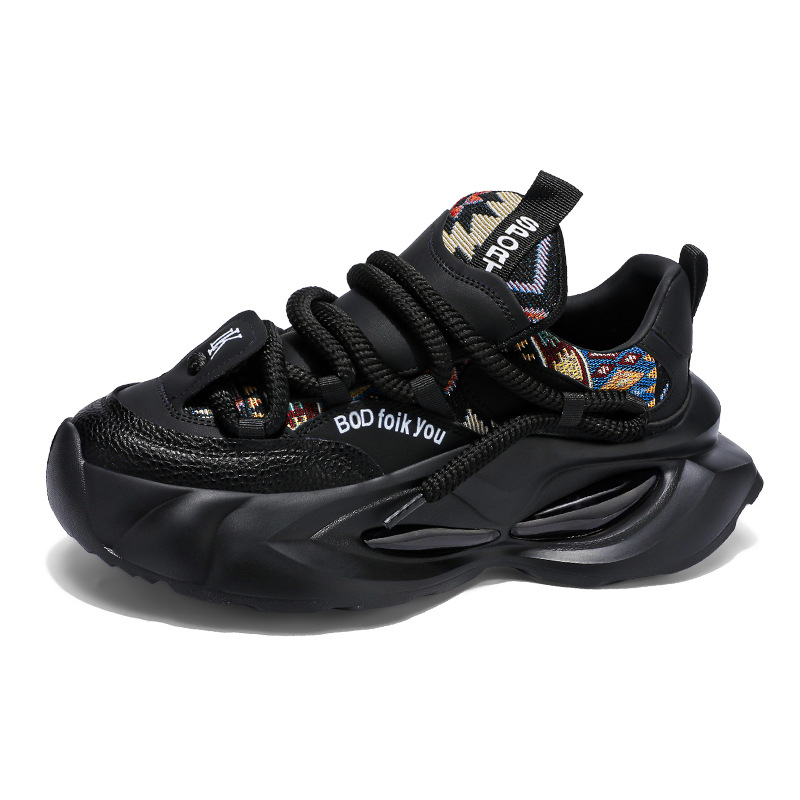 Muške tenisice tip dad shoes s gornjim dijelom od umjetnog PU, gumom potplatom, vezivanjem šnure, niski profil, ravna peta