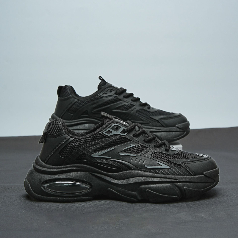 Muške tenisice s mrežastim gornjim dijelom, niski profil, vezanje, plastična potplat, proljeće-ljeto 2025