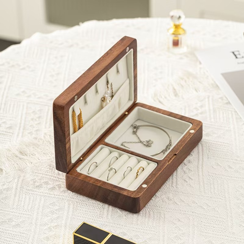 Κουτί κοσμημάτων hp187 — ξύλο καρυδιάς, εξατομικευμένο στυλ, προσαρμογή διαθέσιμη