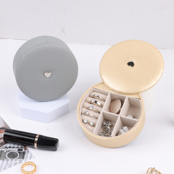 Ékszerdoboz, japán stílus, Modell 003, kör alakú saffiano textúrájú csúsztatós doboz
