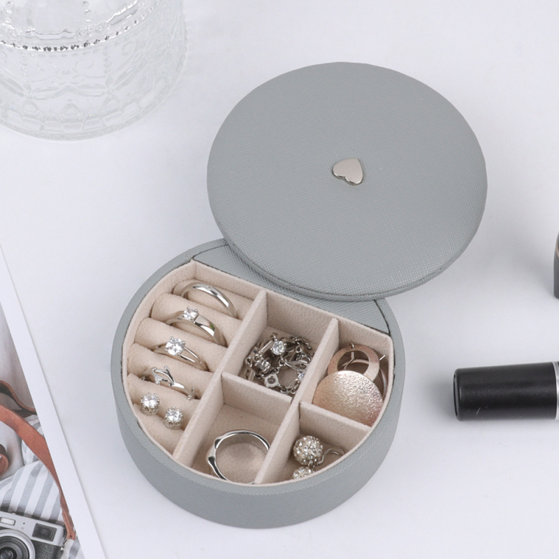 Ékszerdoboz, japán stílus, Modell 003, kör alakú saffiano textúrájú csúsztatós doboz