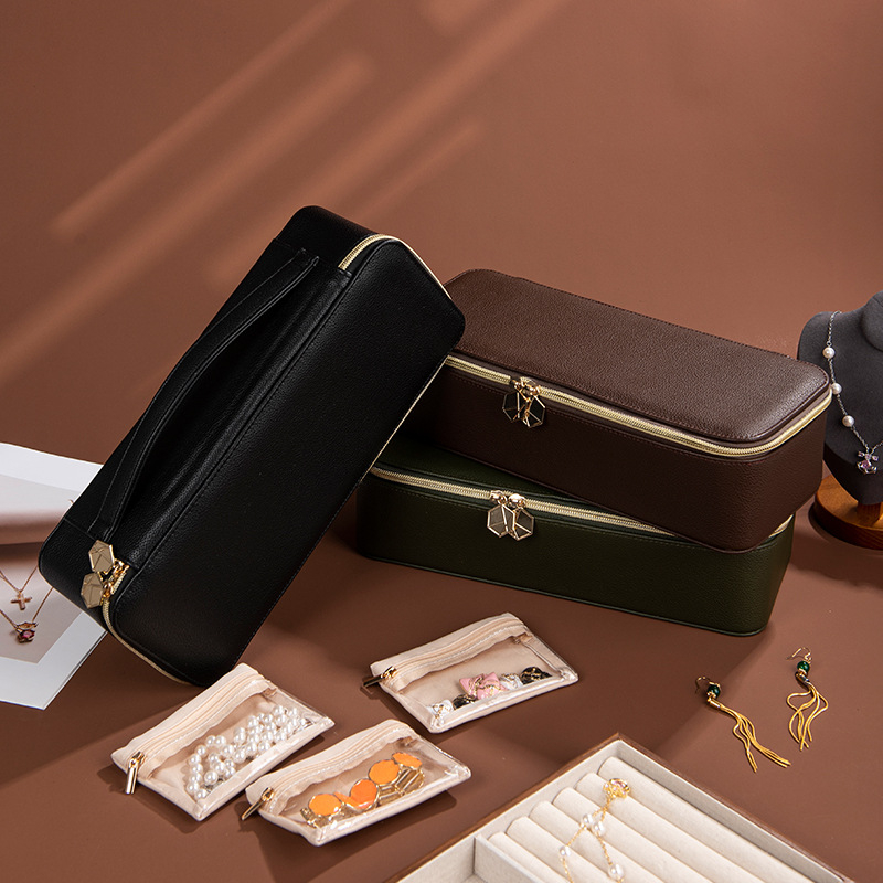 Cutie pentru bijuterii, material Cortical, stil relaxat, textură moale, design simplu