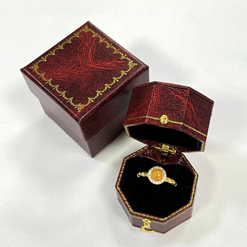 Saderināšanās gredzena kārbiņa, no papīra/kartona, kartona iepakojums, juvelierizstrādājumu iepakojums, specifikācija 1