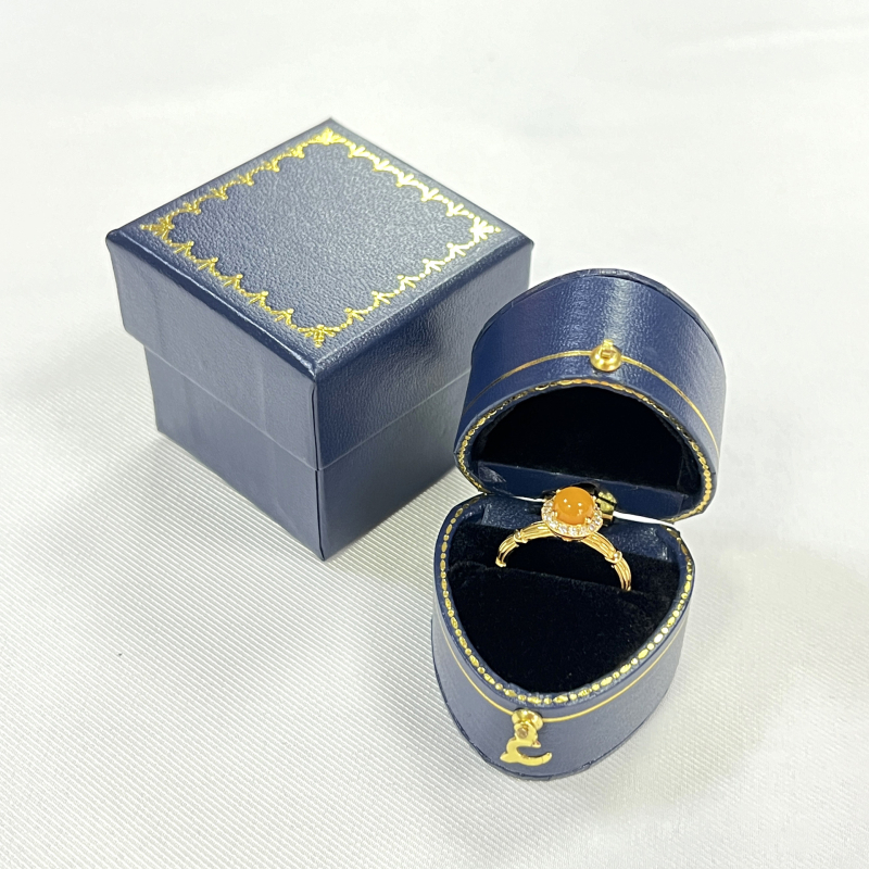 Saderināšanās gredzena kārbiņa, no papīra/kartona, kartona iepakojums, juvelierizstrādājumu iepakojums, specifikācija 1