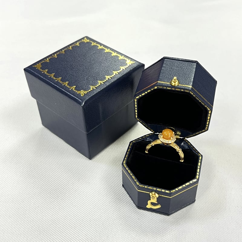 Saderināšanās gredzena kārbiņa, no papīra/kartona, kartona iepakojums, juvelierizstrādājumu iepakojums, specifikācija 1