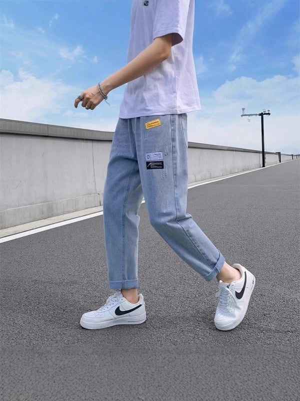 Vyriški džinsai, madingi tiesaus kirpimo pavasario/rudens/vasaros 2025 m., laisvo kirpimo, korėjietiško stiliaus, laisvalaikio ilgos kelnės.