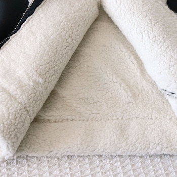 Téli báránygyapjú kabát átlós cipzárral és átlós béléssel 2025-re, új stílusban