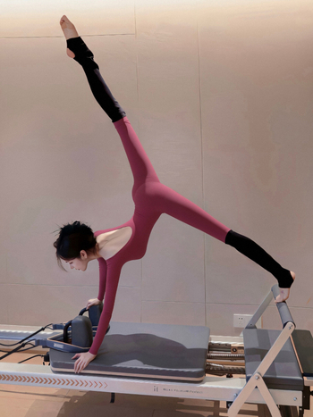 Set de yoga pentru femei, costum dintr-o singură piesă, mâneci lungi, croială Slim, căptușit cu fleece, pentru toate sezoanele, 75% nylon/poliamidă, 25% lycra