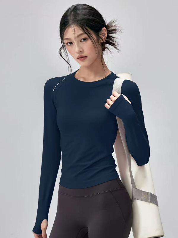 Magpie hosszú ujjú kereknyakú lélegző felső futásra és jóga számára — 92% nylon / 8% spandex, csípőhosszú