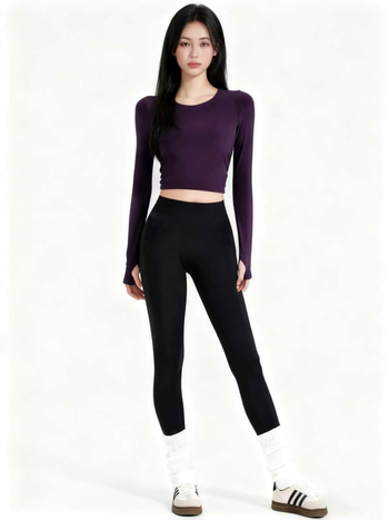 Jola jóga hosszú ujjú felső beépített melltartó párnával – karcsúsított szabású fitness felső, Nylon-Spandex 80/20