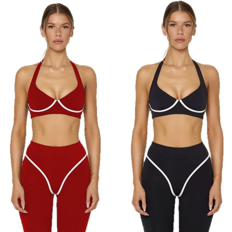 Комплект йога: потник без ръкави с халтер и подплънки за бюст; бързосъхнеща еластична материя; къс панталон за тренировки; състав 75% найлон + 25% спандекс