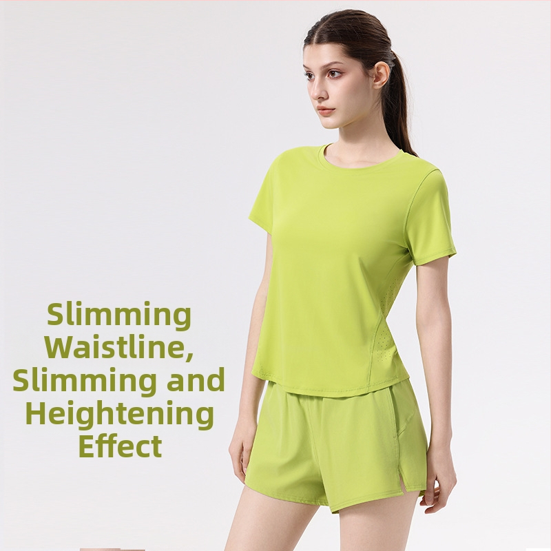 Dámsky športový set: tričko s krátkymi rukávmi a okrúhlym výstrihom, krátke nohavice; materiál 88% nylon, 12% spandex; letný set na beh, posilňovňu, badminton a tenis