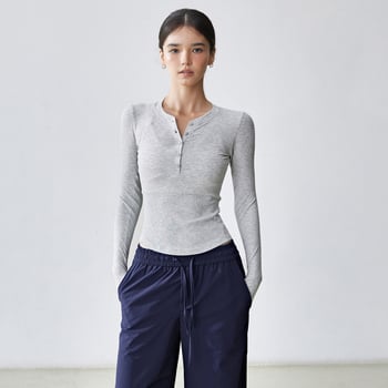 Női hosszúujjú Henley felső jóga – karcsú szabás, 95% viszkóz keverék, 5% spandex bélés, téli, tavaszi és őszre