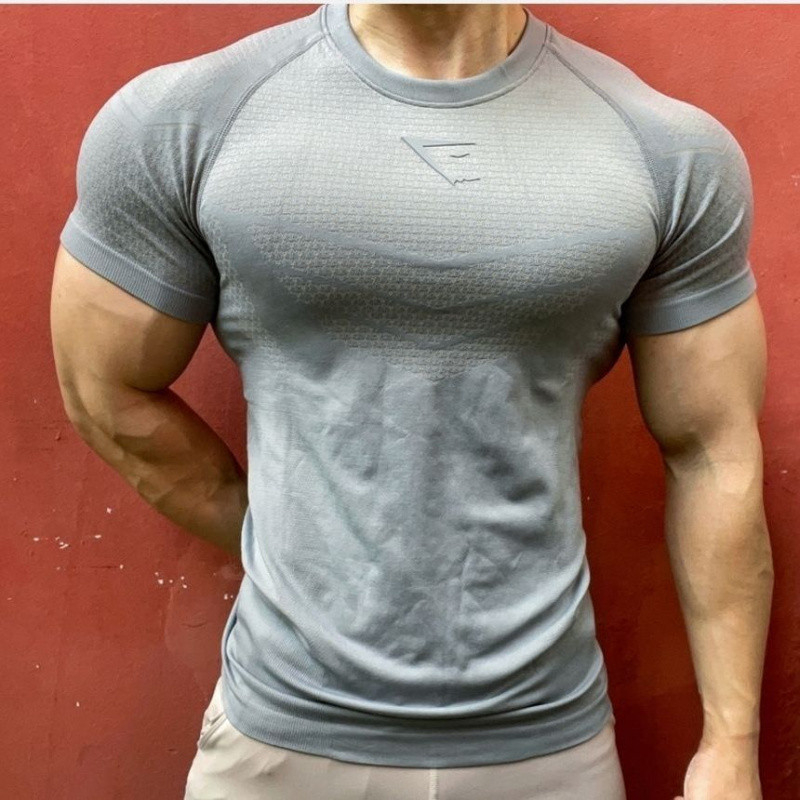 Muška ljetna fitness majica - okrugli izrez, kratki rukavi, brzo suši, prozračna, slim fit za trening