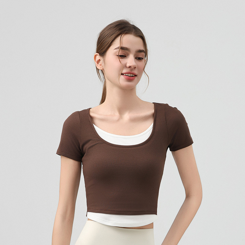 Jóga felső U-nyakú, rövid ujjú, karcsú szabás, derék hossz, lélegző viszkóz (92% viszkóz, 8% spandex)