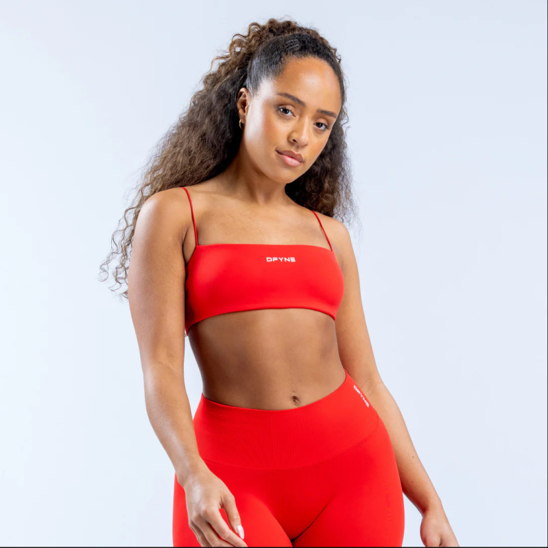 Strappy sportmelltartó edzéshez párnázott – ujj nélküli, 90% nylon + 10% spandex; anyag: spandex; bélés: spandex