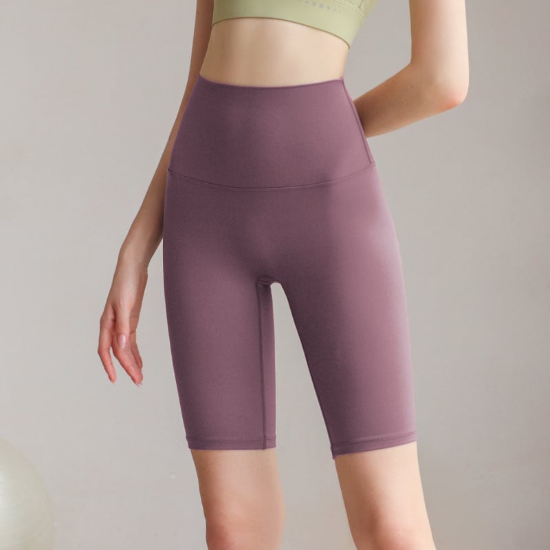 Női magas derekú jóga nadrág meztelen érzetű anyaggal, ötpont hosszúságú, nylon-spandex 80/20, nedvszívó és gyorsan száradó, haskontroll, nagy rugalmasság