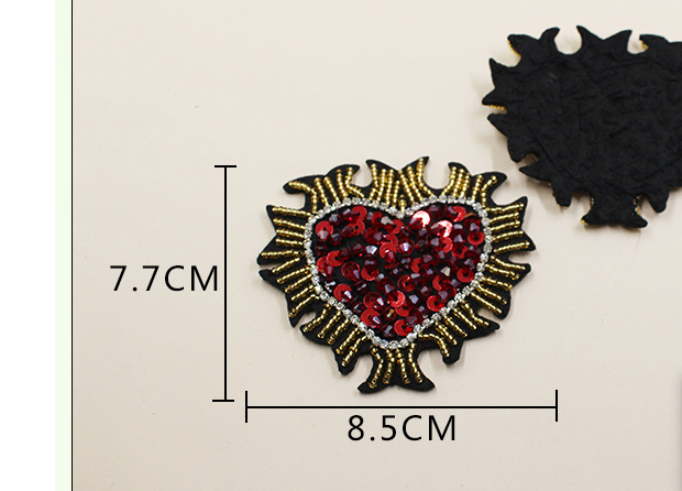 Μπάλωμα με χάντρες σε σχήμα καρδιάς, μπάλωμα με χάντρες σε σχήμα καρδιάς, κεντημένη διακόσμηση σε σχήμα καρδιάς, αξεσουάρ, κεντημένες χάντρες, ραμμένες στο χέρι.