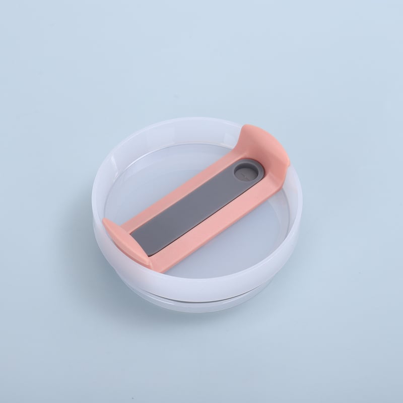 Ένα καπάκι ποτηριού αυτοκινήτου δεύτερης γενιάς 40 ουγγιών (122 g) ειδικά διατιθέμενο για εξαγωγή. Διαθέτει σχεδιασμό που συγκρατεί το κρύο, είναι αεροστεγές και μονωμένο σε κενό αέρος.