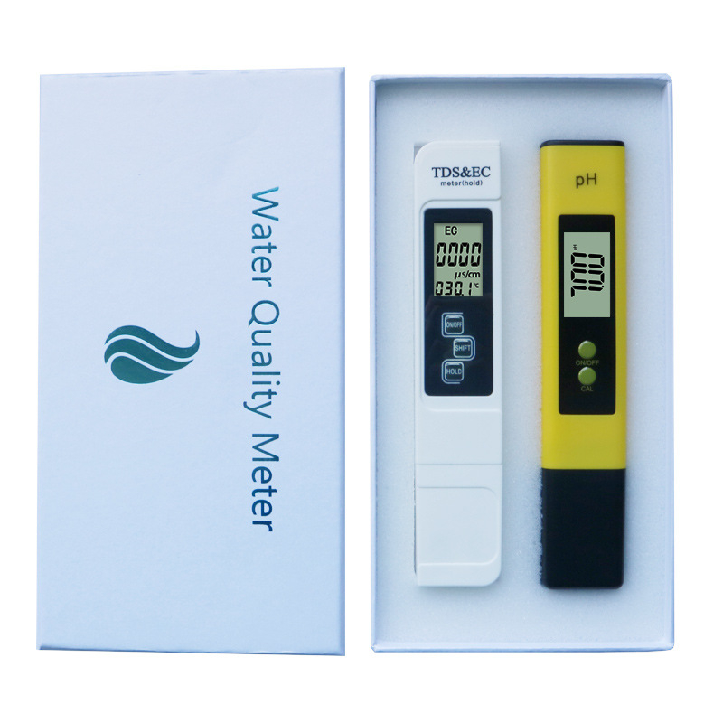 Prijenosni analizator kvalitete vode: mjerenje pH i EC/TDS, raspon 0-14 pH i 0-9990 ppm, točnost ±0.05 pH i ±2% ppm, rezolucija 0.01 pH / 1 ppm, napajanje 3V