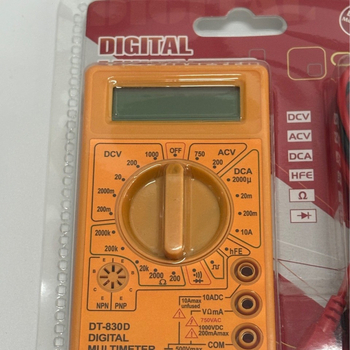 Digitális multiméter 830D, kézi, DC/AC feszültség mérés, kontinuitás és dióda vizsgálat, 1999-es kijelző, 9V elem, tartozék: mérővezetékek és használati útmutató