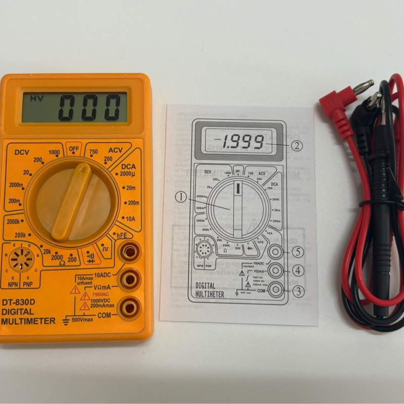 Digitális multiméter 830D, kézi, DC/AC feszültség mérés, kontinuitás és dióda vizsgálat, 1999-es kijelző, 9V elem, tartozék: mérővezetékek és használati útmutató