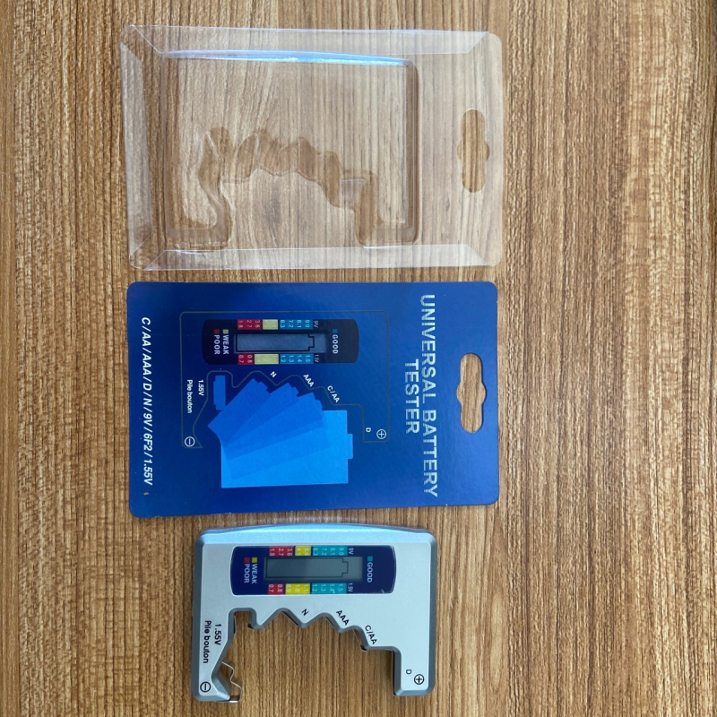 Tester za baterije s digitalnim zaslonom i detektorom kapaciteta za baterije 1,5V i 9V