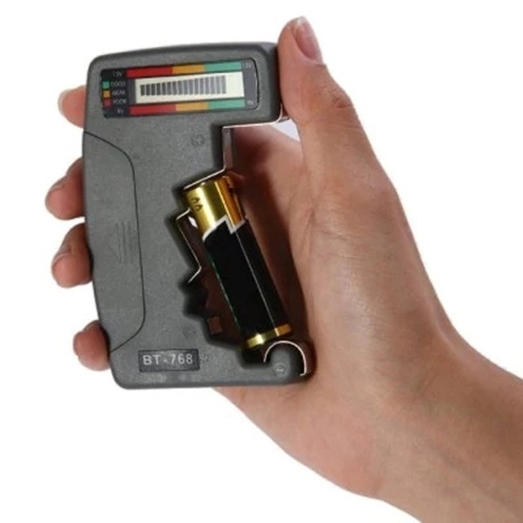 BT-768 tester baterija, analogni pokazivač, točnost mjerenja struje 5, točnost mjerenja temperature 5, raspon mjerenja kapaciteta 5
