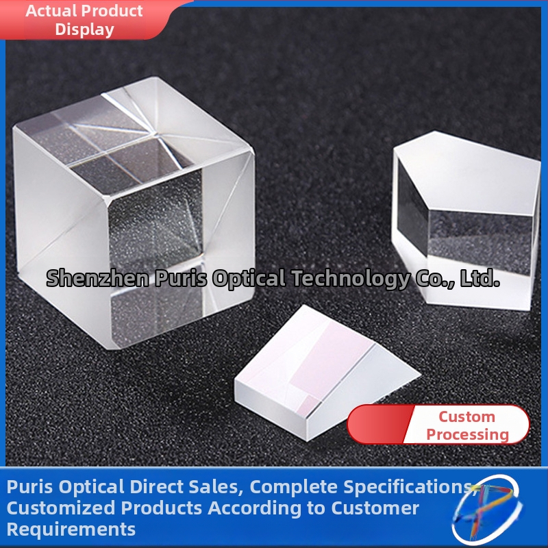 Sada prisém: trojuholníková reflexná prizma, izoscelná prizma, rovnoramenná prizma, spektroskop s povlakom a filtrom