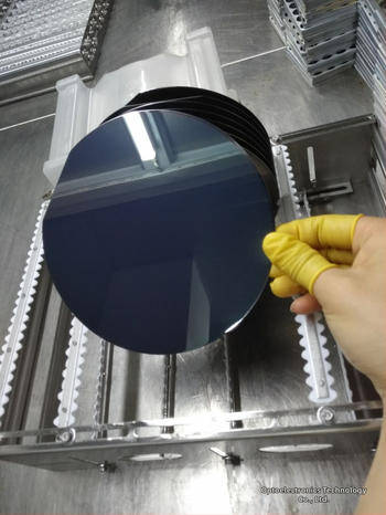 Infračervená termografická šošovka s filtrom z monokryštalického germánia, 8–14 μm, vysoká priepustnosť