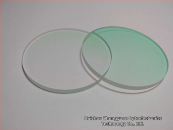 Vlastné optické prvky z K9 skla: pokovený filter, kvarcový zaostrovací objektív, prizmy; materiál: optické sklo; tvar: prispôsobiteľný; hrúbka: prispôsobiteľná