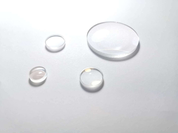 Componente optice personalizate din sticlă K9: filtru acoperit, lentilă focalizantă din cuarț, prismă; material: sticlă optică; formă: personalizabilă