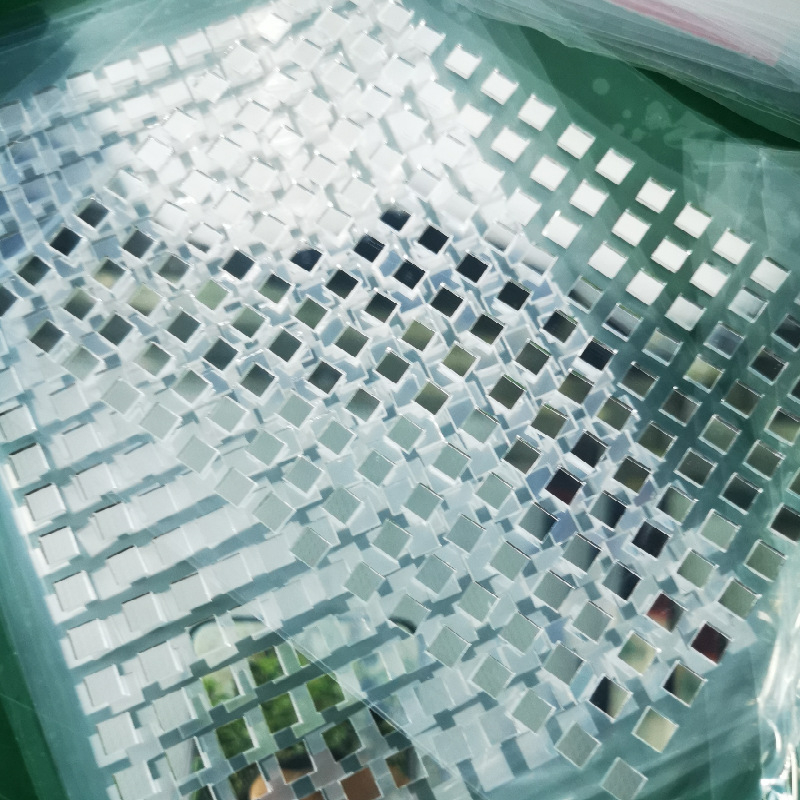 Лазерен отражател с покрита леща, HQJLF, персонализирана форма, материали: алуминий, сребро, мед, за приложения с висока отражателност