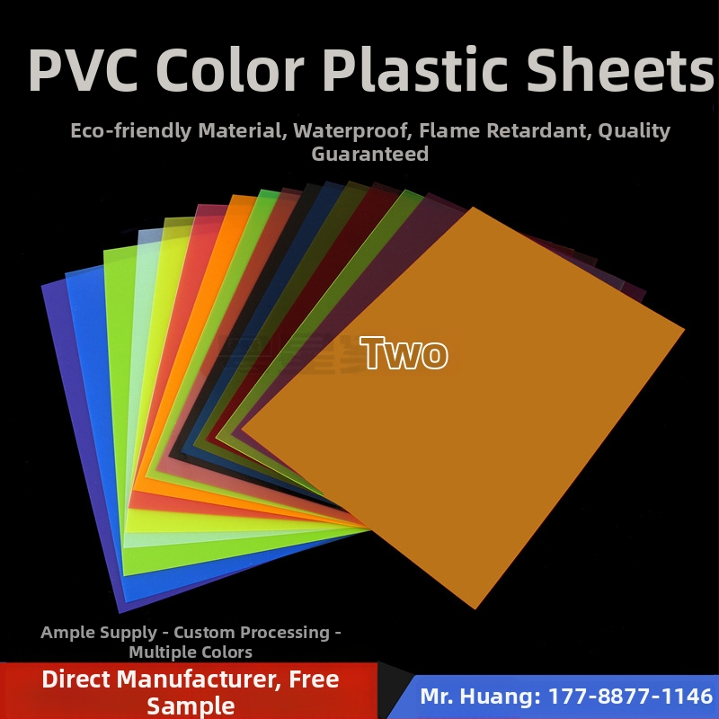 PVC list s priehľadným a matným povrchom; nehorľavý; hrúbka 0,3 mm (priehľadný) alebo 0,5 mm (matný); materiál PVC/PP; vhodný na tlač, lamináciu a gravírovanie