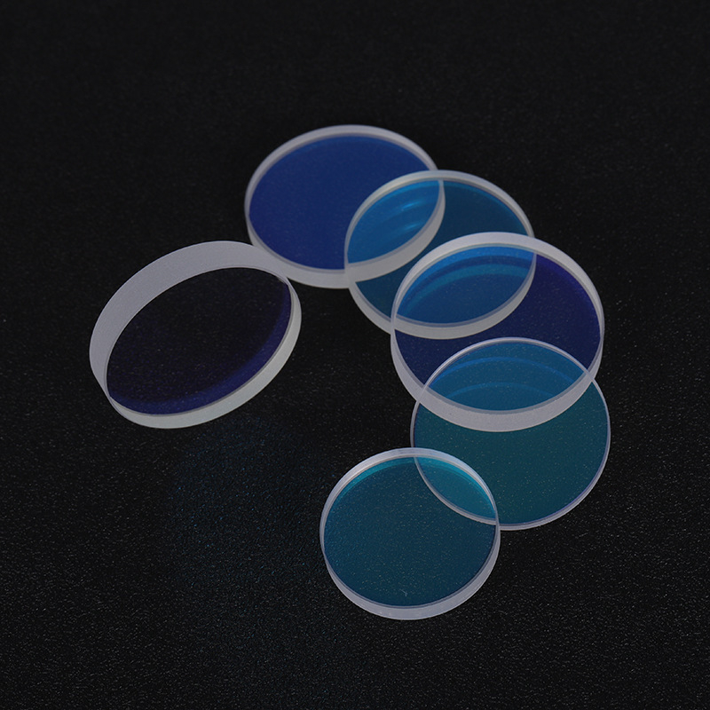 Lézervédő optikai üveg prizma (K9 kvarc), kétoldali AR bevonattal, modell prism-014, Jinhexin Optoelectronics