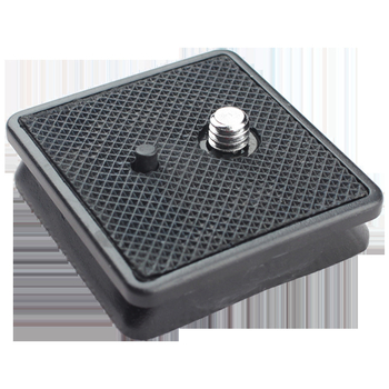 Πλάκα γρήγορης απελευθέρωσης για κεφαλή τρίποδου — μοντέλο 330A, ABS, συμβατή με βαγινετ 42×42, μέγιστο φορτίο 2–5 kg