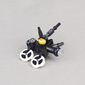 Mini projektor állvány építőelemekkel – jelenet összeszereléshez, DIY, ABS műanyag, apró részek, csomagolás zacskóban, 15–35 éveseknek