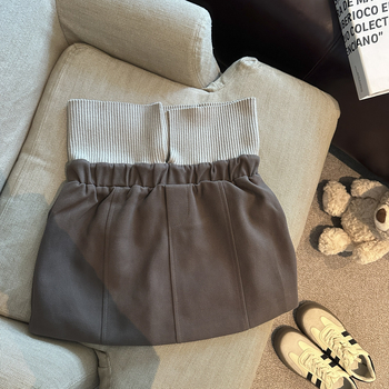 Formázó kötött színblokkolt rövid szoknya gyapjúból, szoros fazon, 2025 ősz, magas rugalmasság, mindennapi japán-koreai stílus