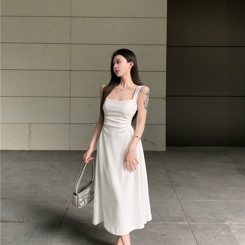 Nova bijela haljina na tanke trakice, elegantan francuski stil, za vitku figuru, duga ljetna haljina